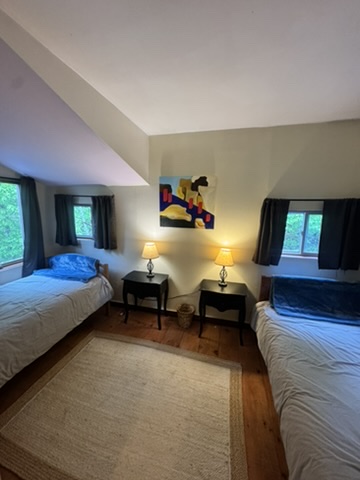 Pine Room 1