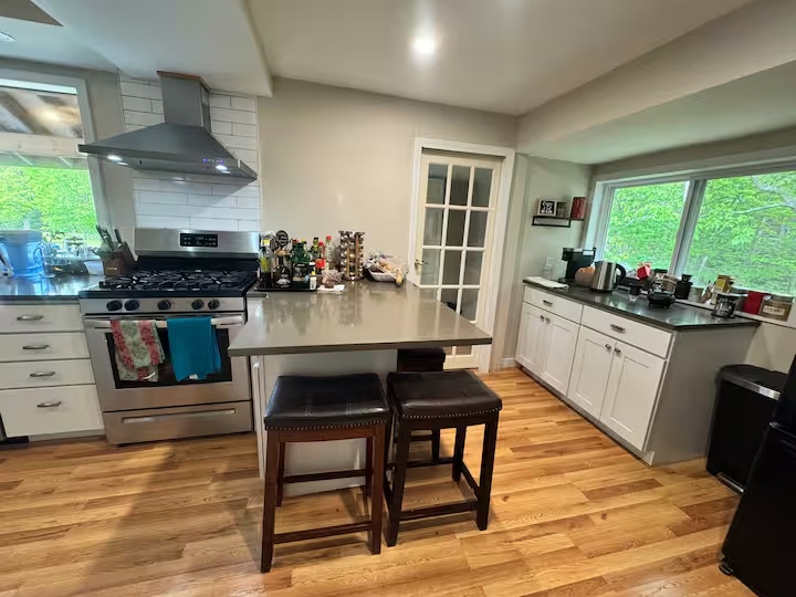Kitchen 6